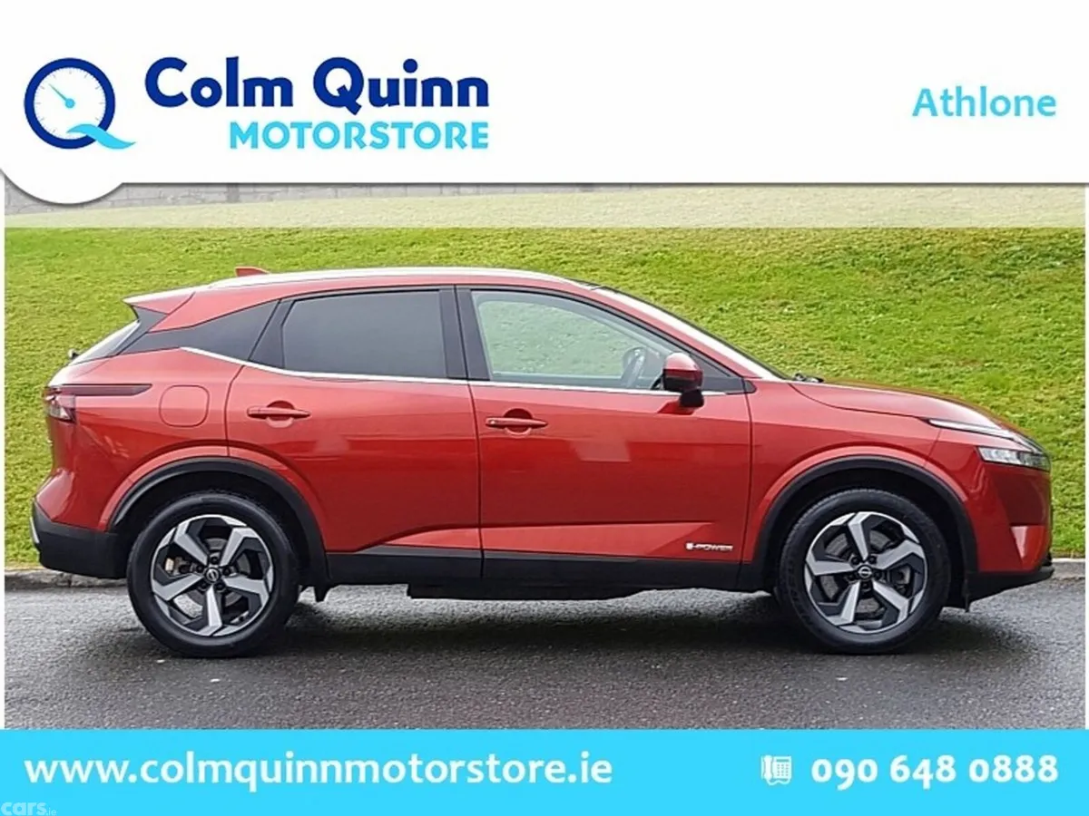 Nissan Qashqai MPV, Petrol Hybrid, 2023, Red