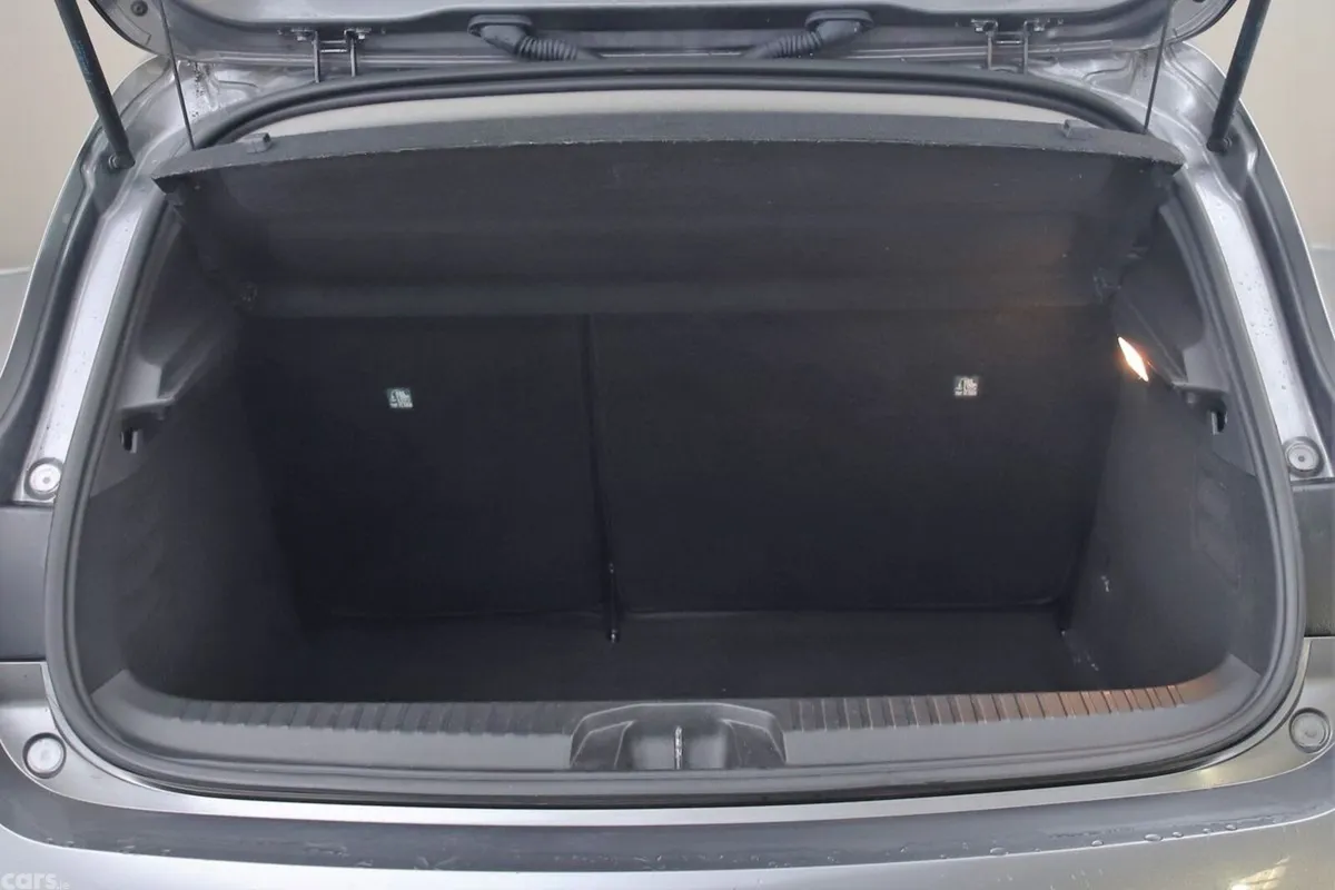 Renault Clio Hatchback, Petrol, 2024, Grey