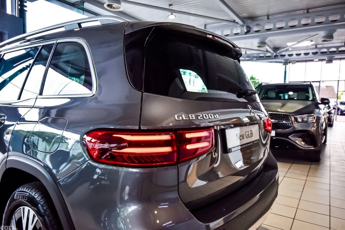 Mercedes-Benz GLB SUV, Diesel, 2024, Grey