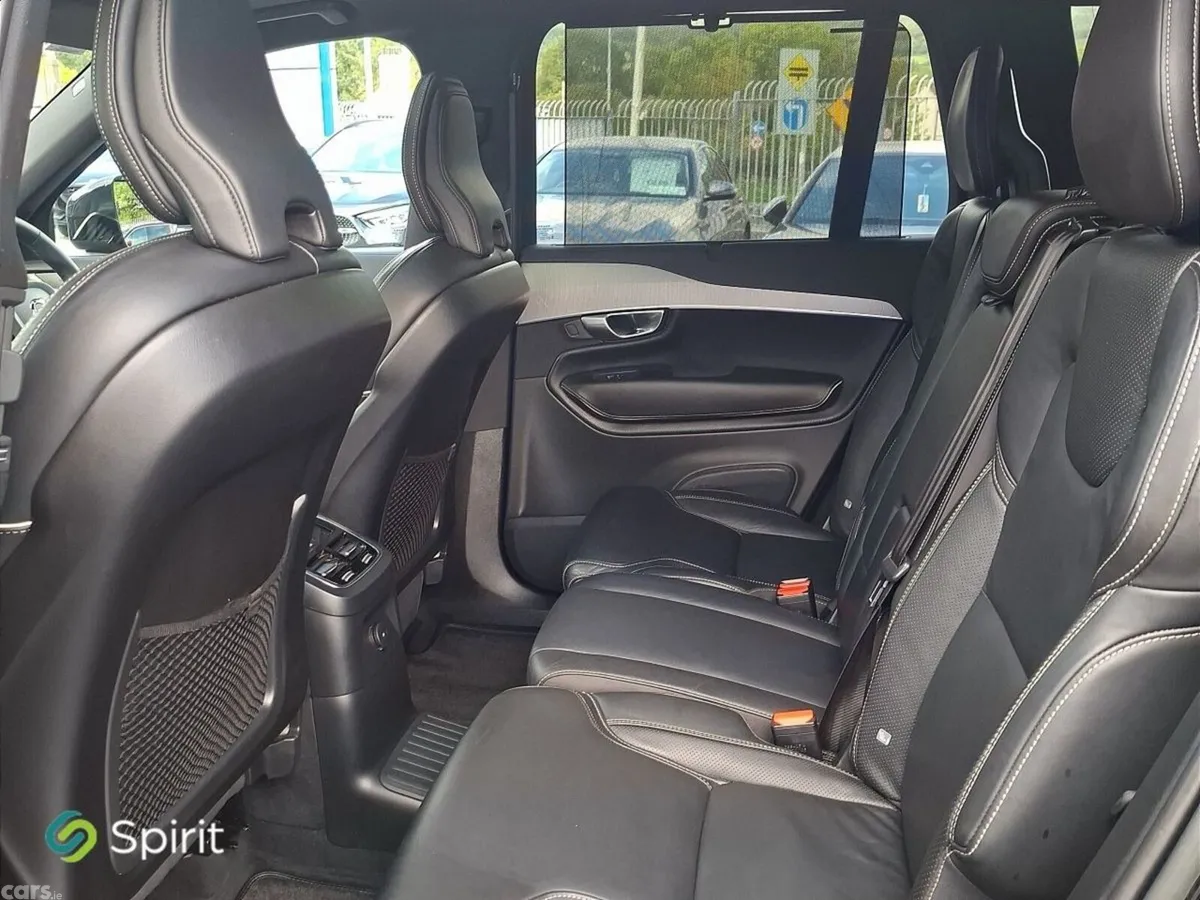 Volvo XC90 SUV, Petrol Plug-in Hybrid, 2023, Black