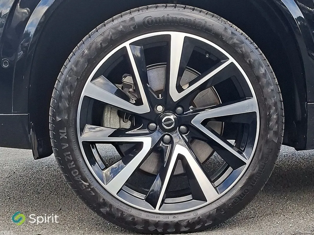 Volvo XC90 SUV, Petrol Plug-in Hybrid, 2023, Black