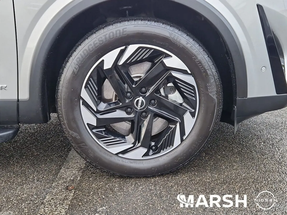 Nissan Qashqai MPV, Petrol, 2026, Silver