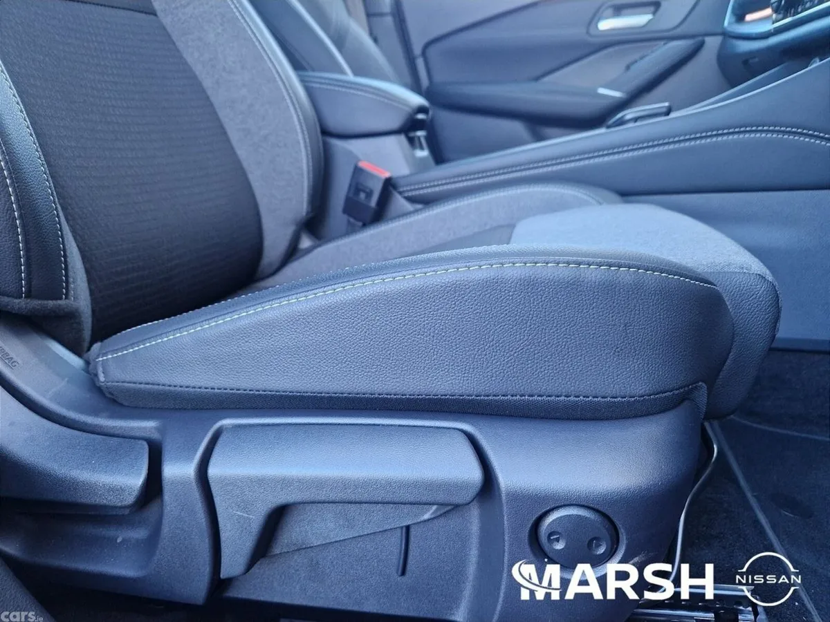 Nissan Qashqai MPV, Petrol, 2026, Silver