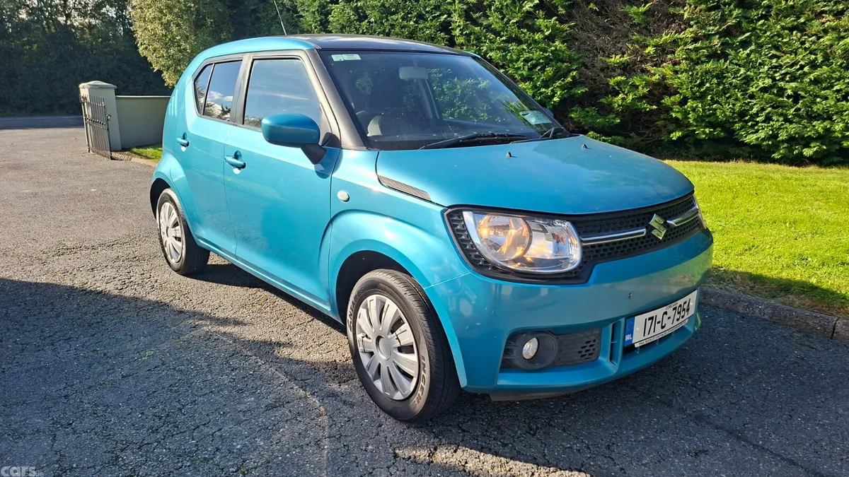 Suzuki Ignis Hatchback, Petrol, 2017, Blue