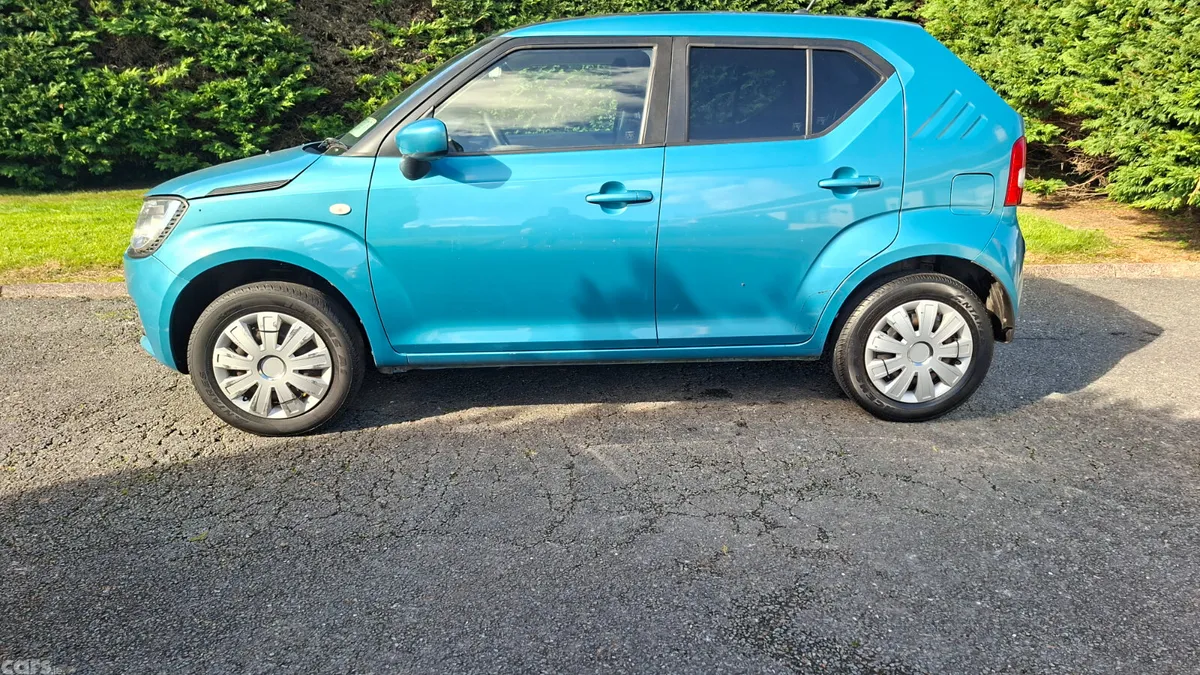 Suzuki Ignis Hatchback, Petrol, 2017, Blue