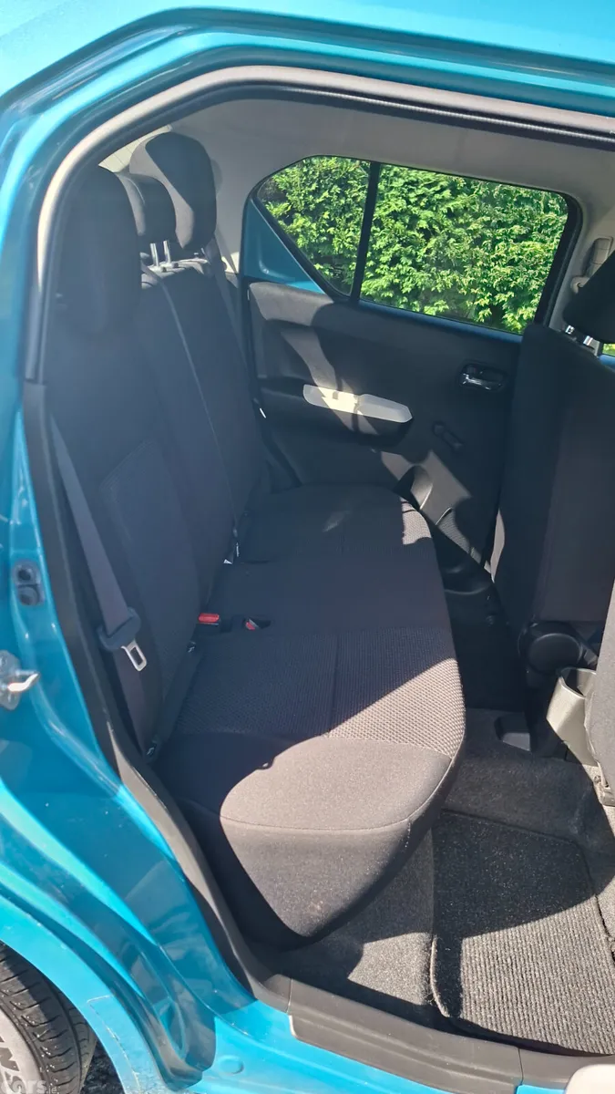 Suzuki Ignis Hatchback, Petrol, 2017, Blue