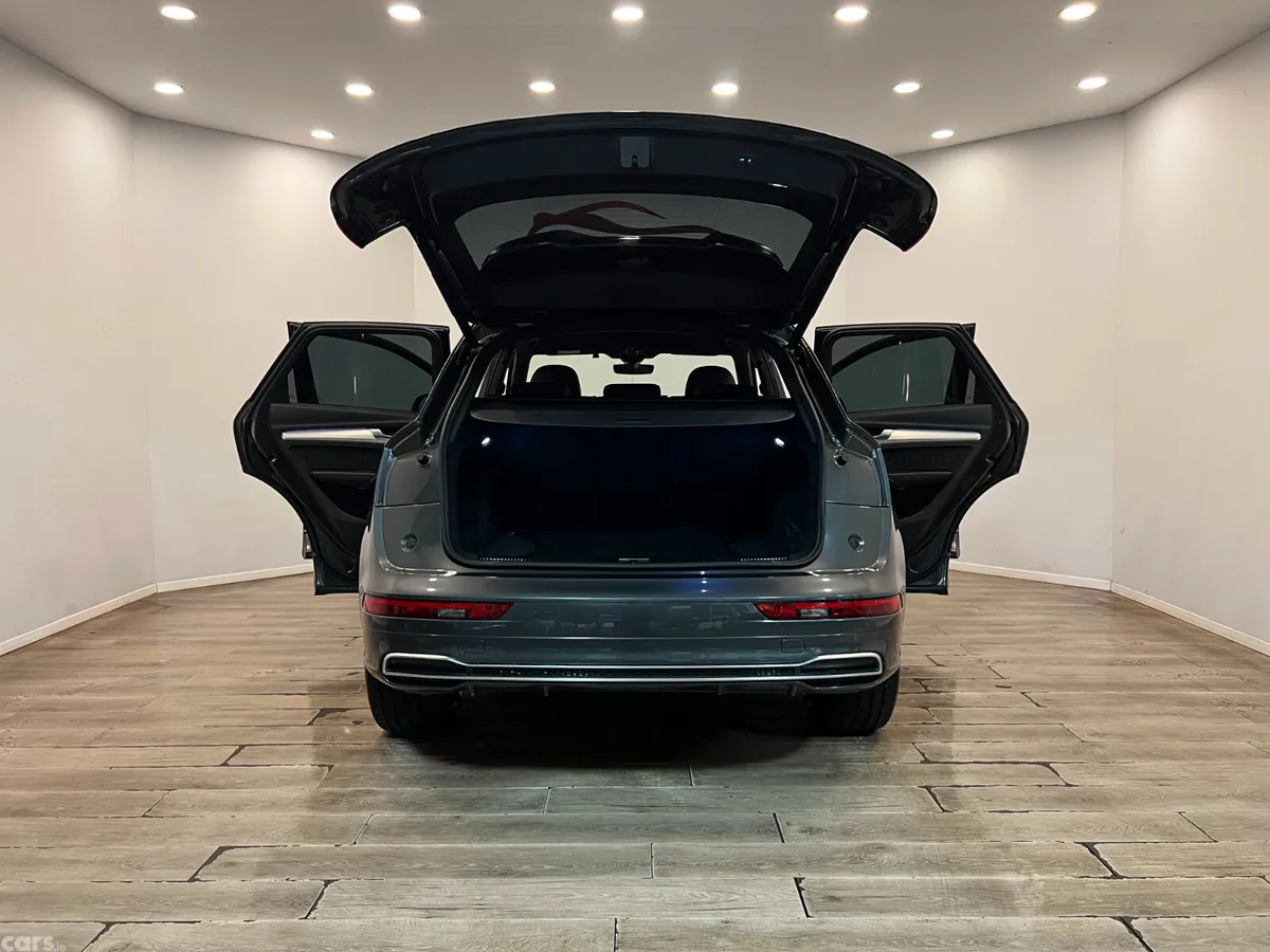 Audi Q5 SUV, Diesel, 2020, Grey