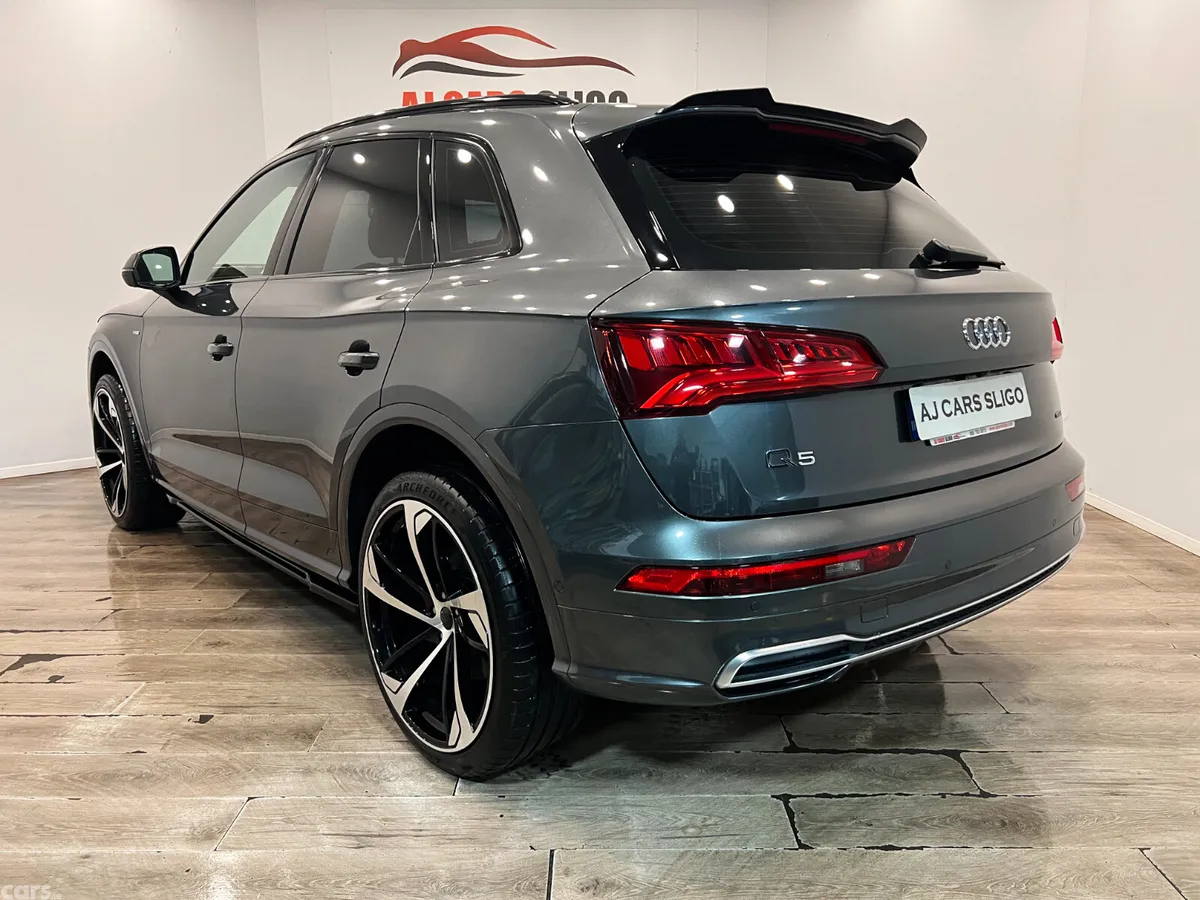 Audi Q5 SUV, Diesel, 2020, Grey