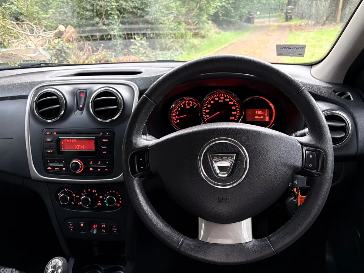 Dacia Sandero Stepway Hatchback, Petrol, 2016, Red
