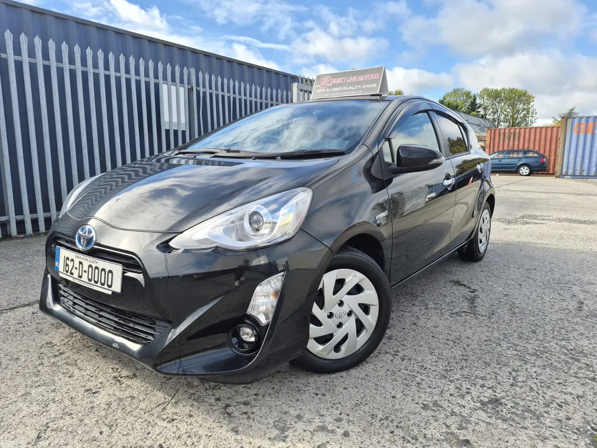 Toyota Aqua Hatchback, Petrol Hybrid, 2016, Black