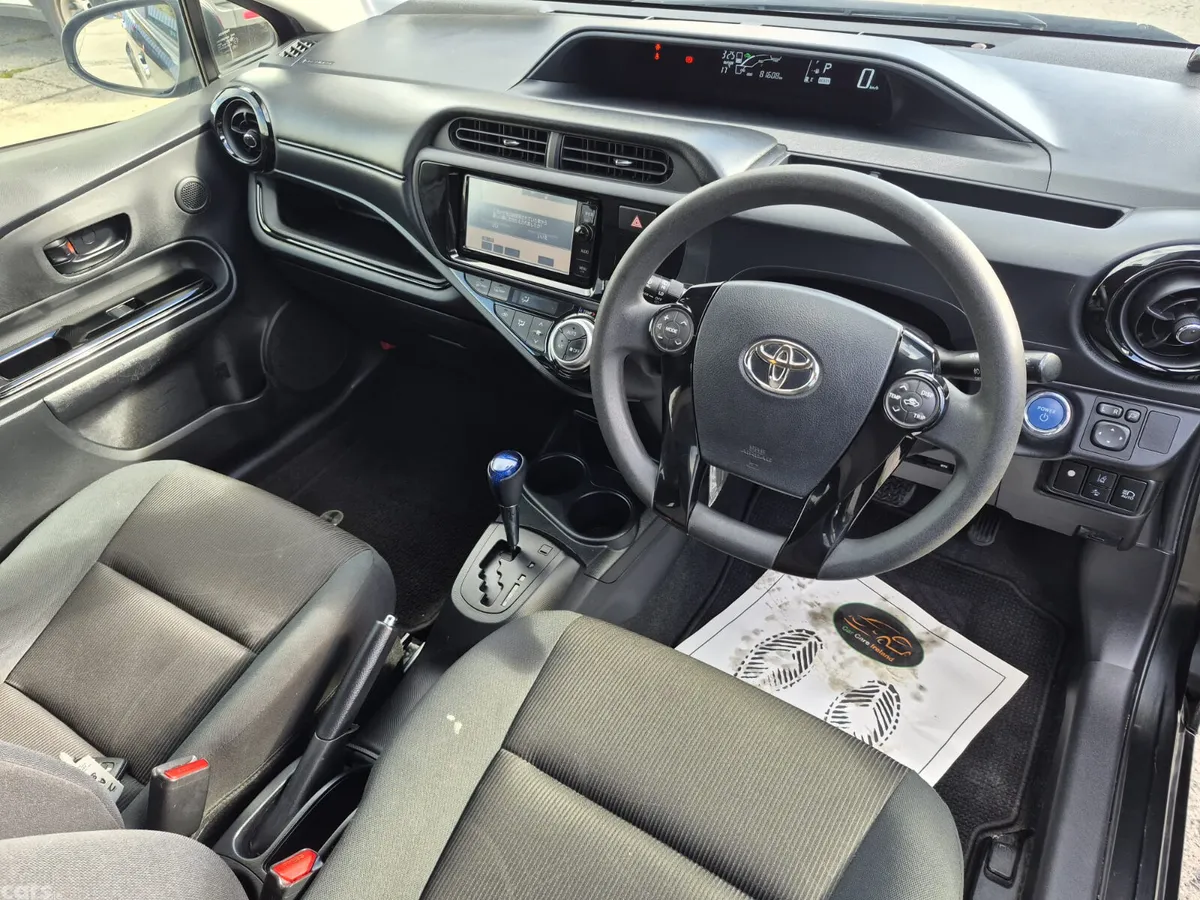 Toyota Aqua Hatchback, Petrol Hybrid, 2016, Black