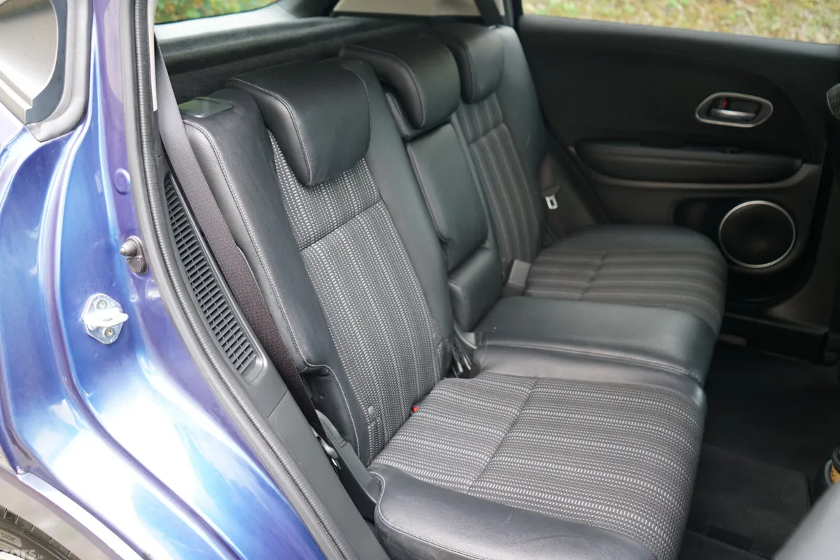 Honda Vezel SUV, Petrol Hybrid, 2016, Blue