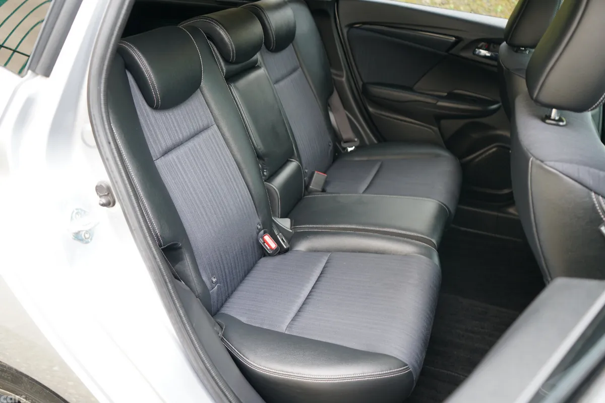 Honda Shuttle Estate, Petrol Hybrid, 2019, Silver