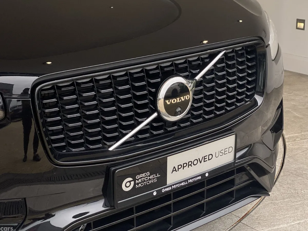 Volvo XC90 SUV, Diesel Hybrid, 2022, Black