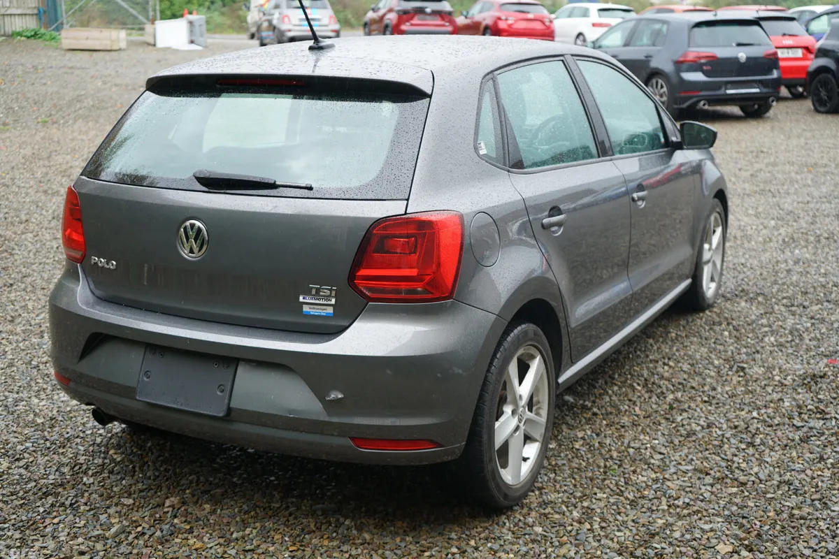 Volkswagen Polo Hatchback, Petrol, 2017, Grey