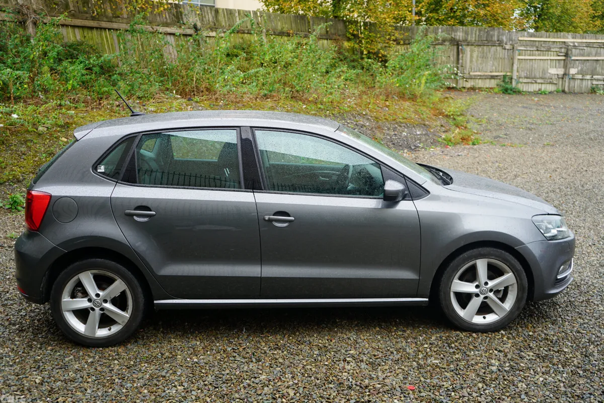Volkswagen Polo Hatchback, Petrol, 2017, Grey