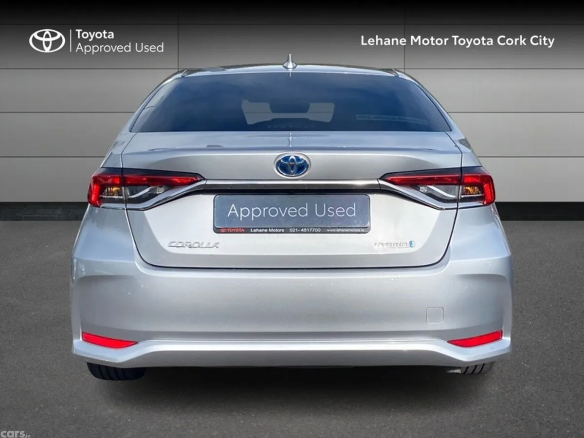 Toyota Corolla Saloon, Petrol Hybrid, 2023, Grey