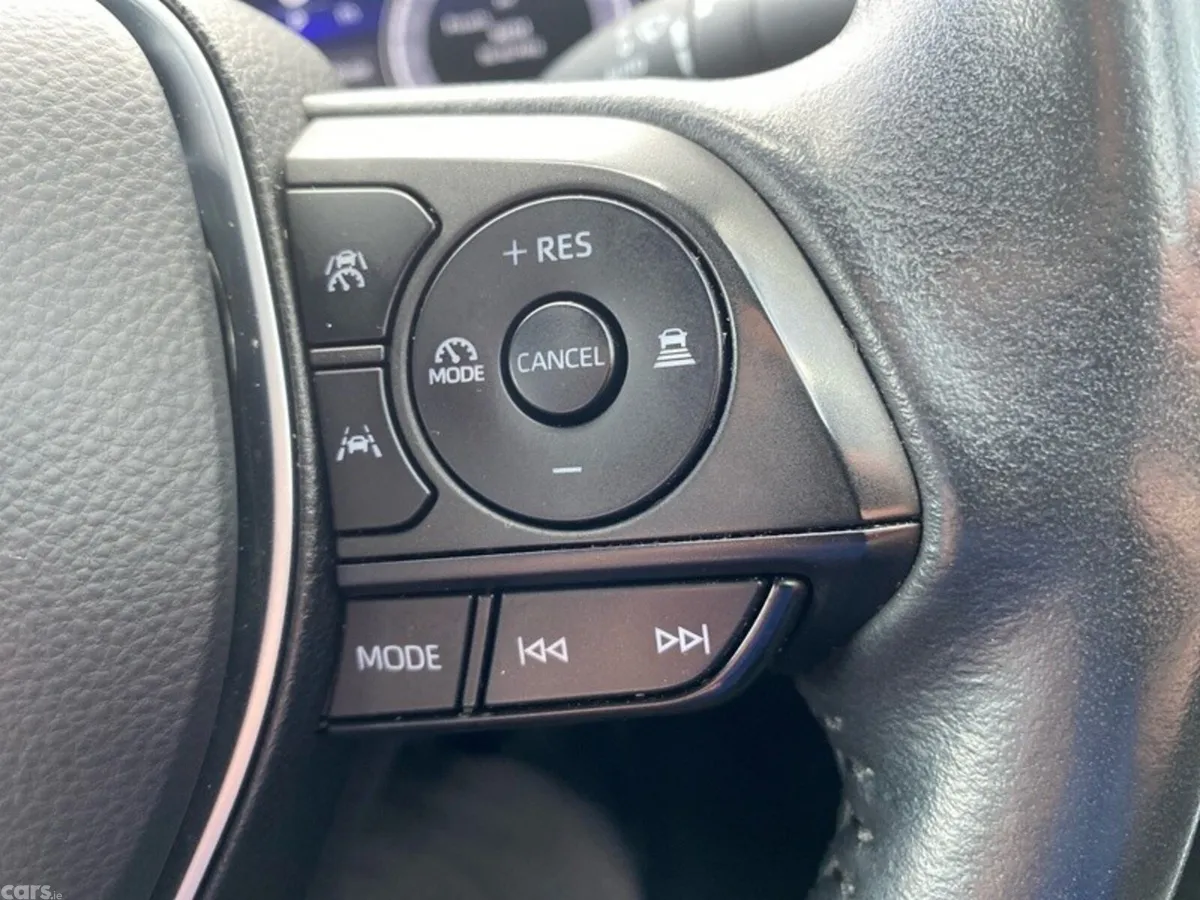 Toyota Corolla Saloon, Petrol Hybrid, 2023, Grey