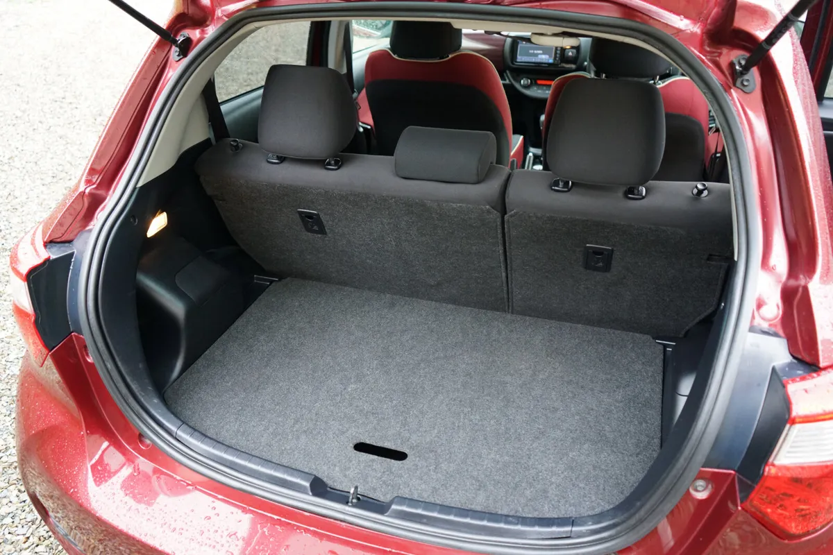 Toyota Vitz Hatchback, Petrol Hybrid, 2017, Red