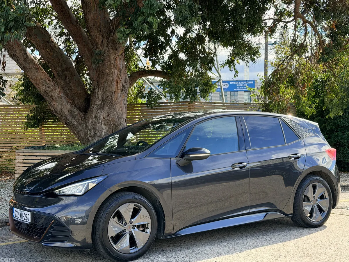 Cupra Born Estate, Electric, 2023, Grey