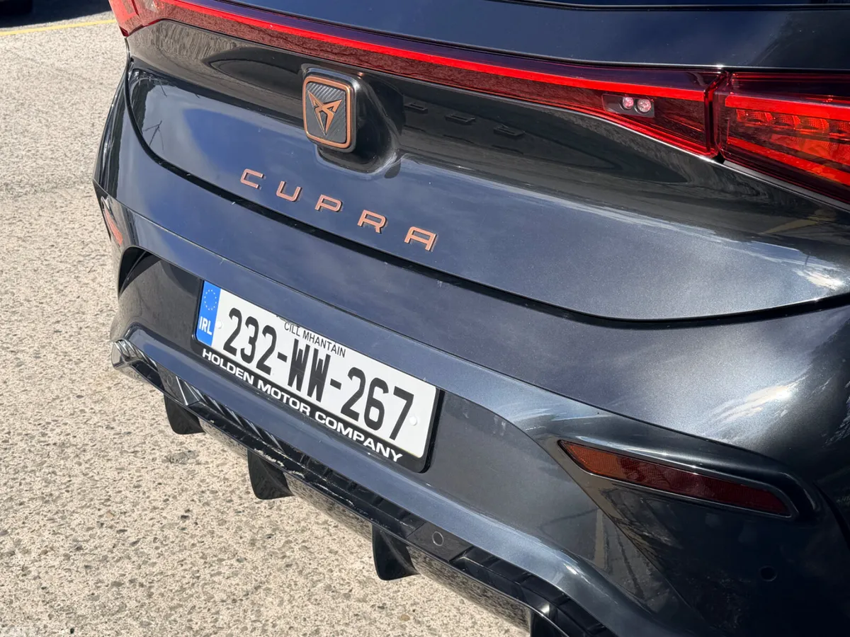 Cupra Born Estate, Electric, 2023, Grey
