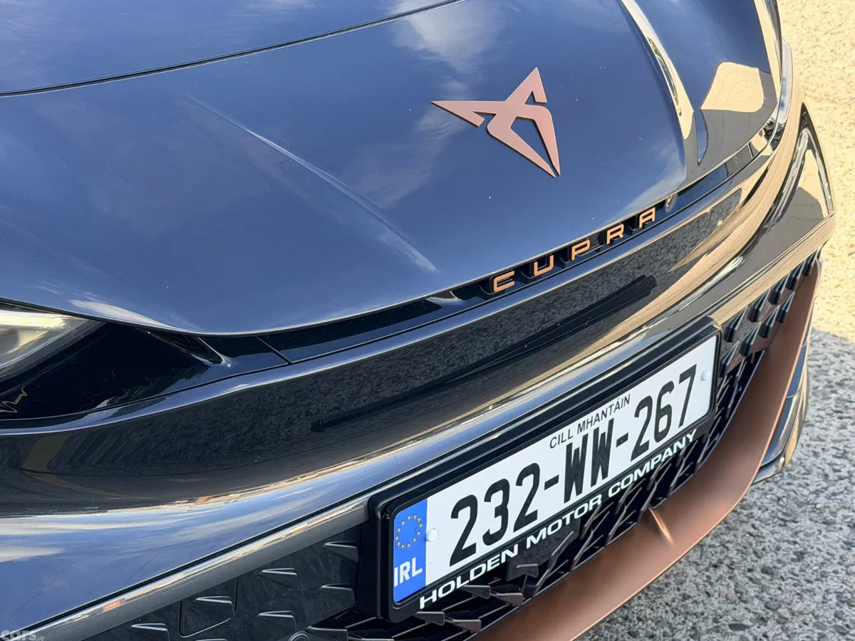 Cupra Born Estate, Electric, 2023, Grey