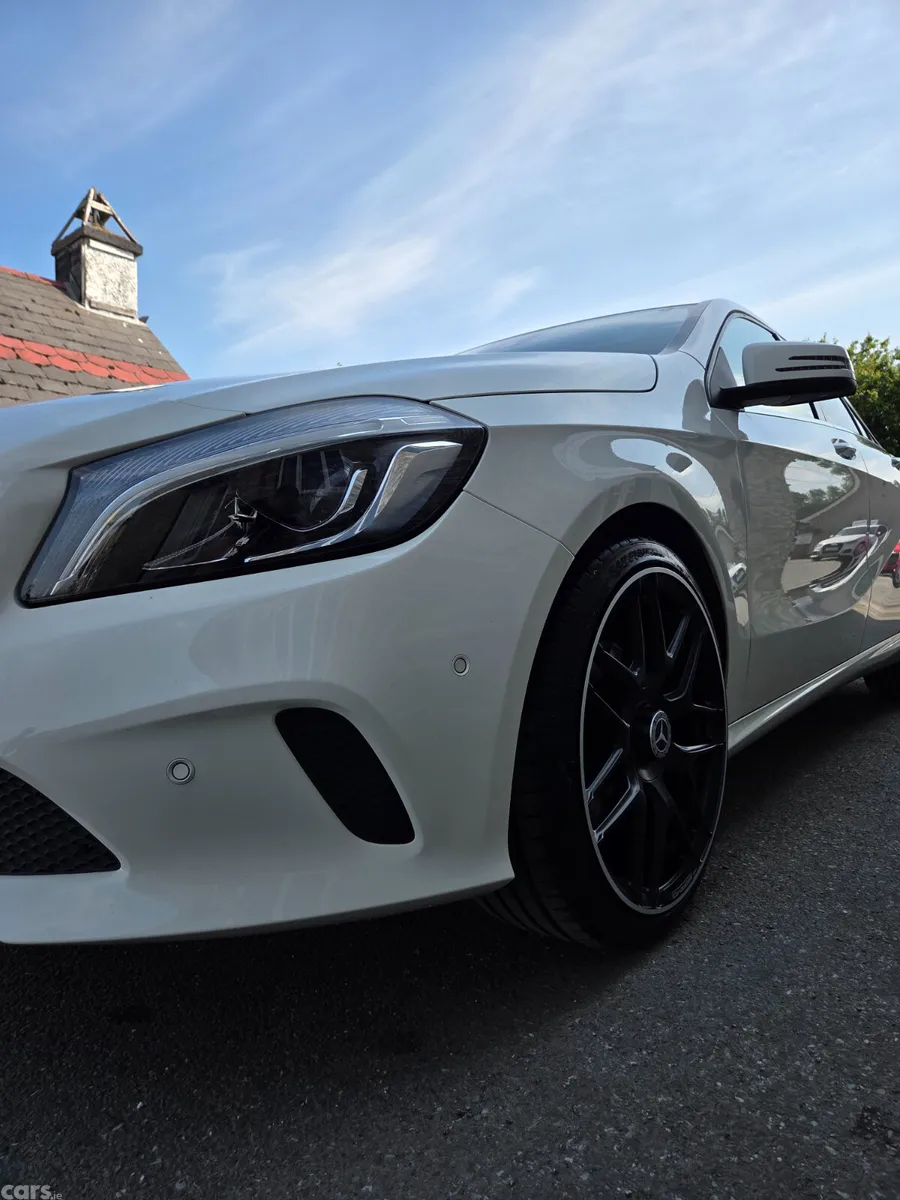 Mercedes-Benz A-Class Hatchback, Petrol, 2016, White