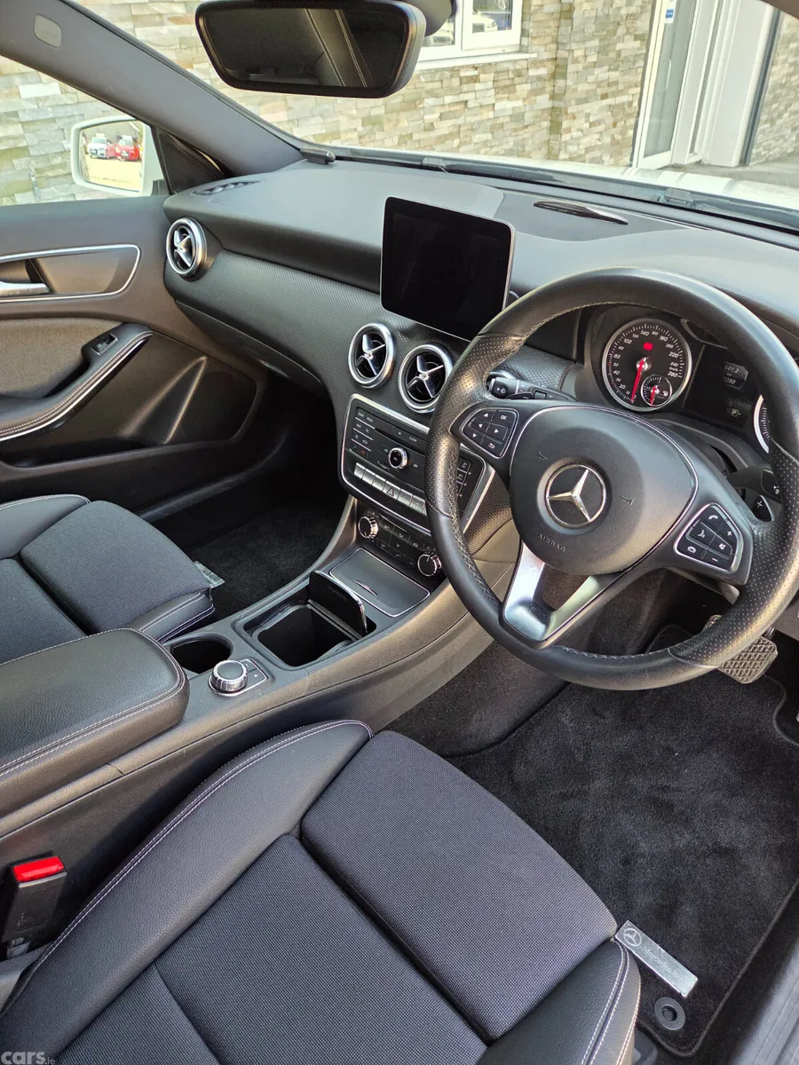 Mercedes-Benz A-Class Hatchback, Petrol, 2016, White