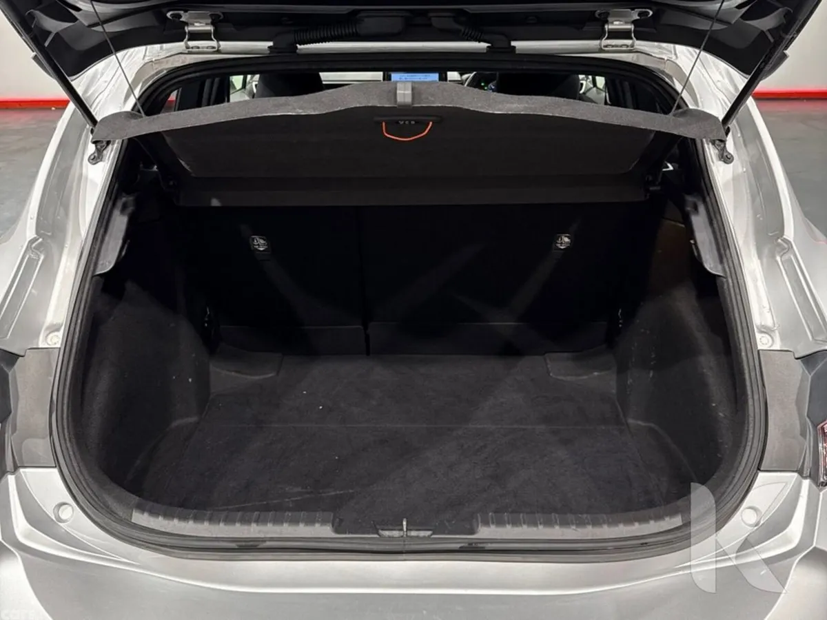 Toyota Corolla Hatchback, Petrol Hybrid, 2019, Silver