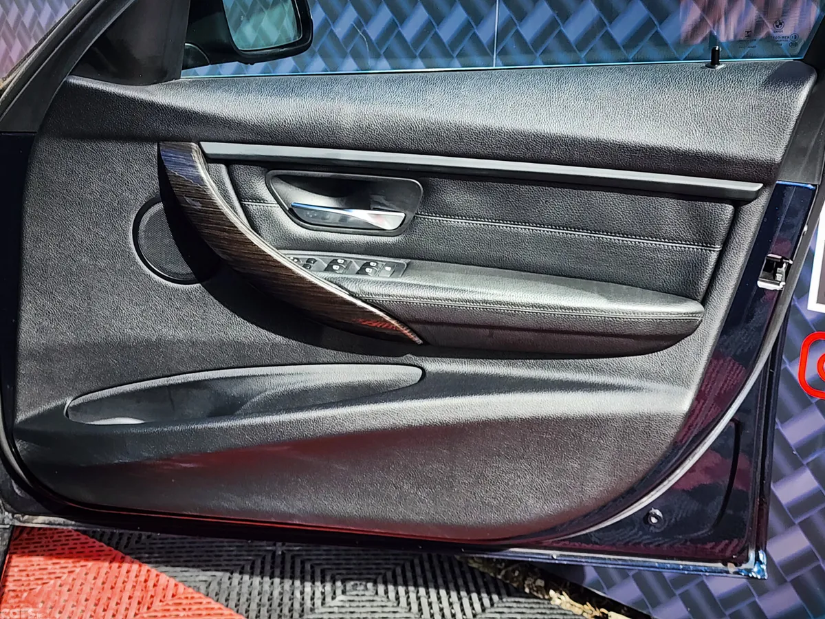 BMW 3-Series Saloon, Petrol, 2015, Blue