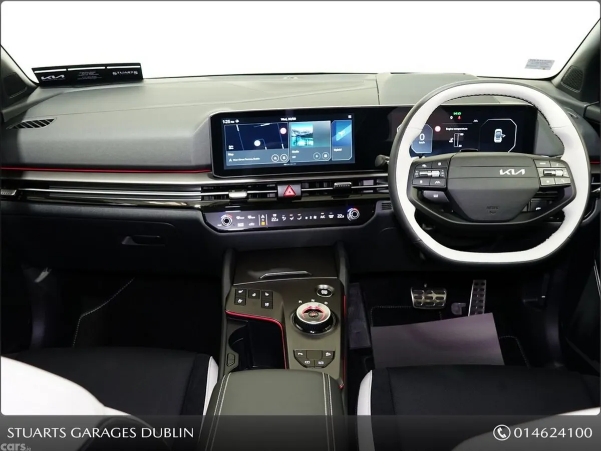 Kia Sportage SUV, Petrol Hybrid, 2027, Red