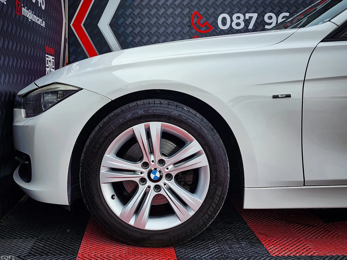 BMW 3-Series Saloon, Petrol, 2013, White