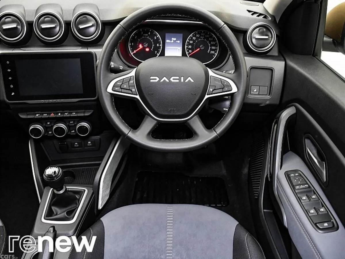 Dacia Duster SUV, Diesel, 2023, White