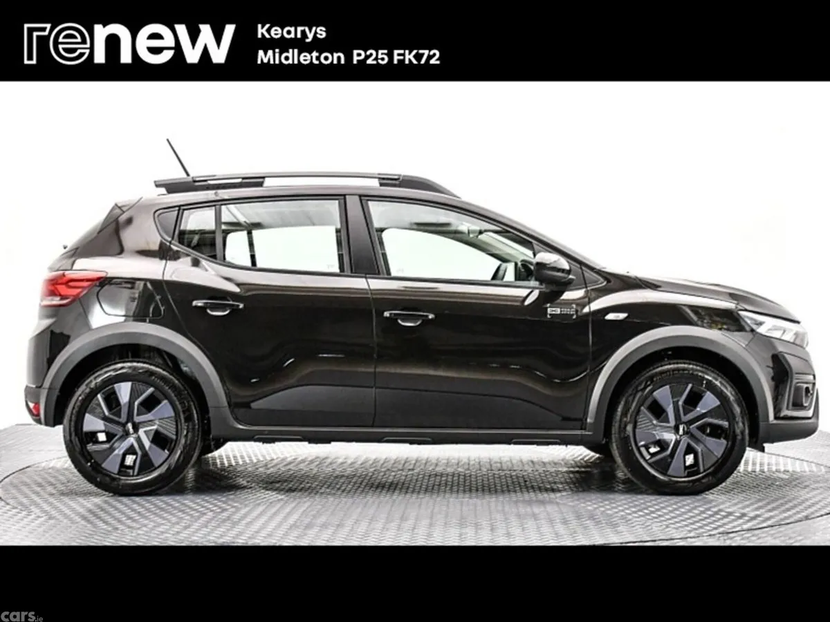 Dacia Sandero Stepway SUV, Petrol, 2024, Black