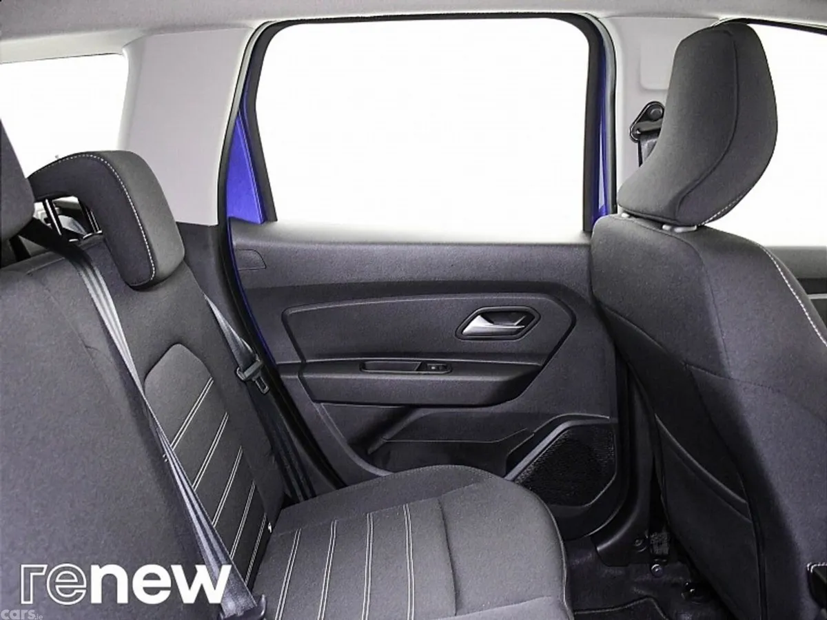 Dacia Duster SUV, Diesel, 2023, Blue