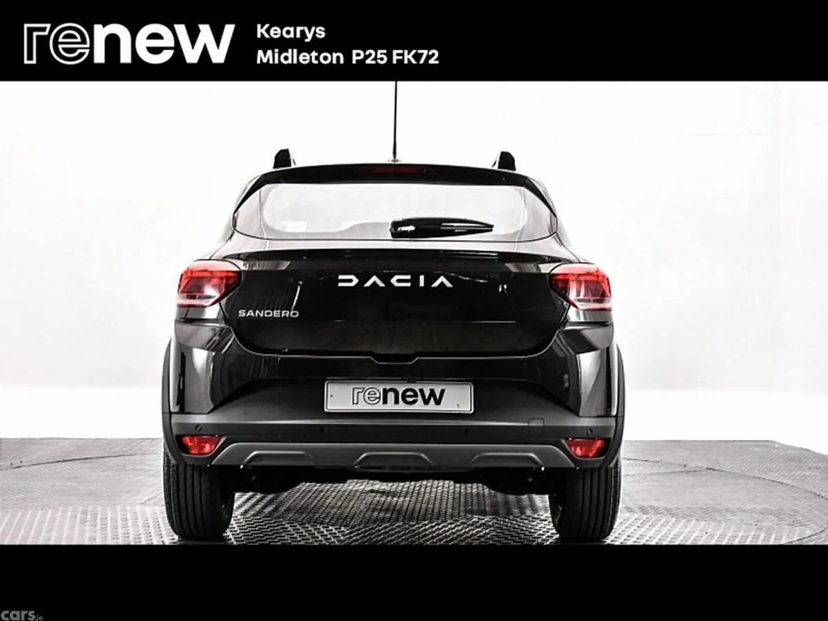 Dacia Sandero Stepway SUV, Petrol, 2024, Black