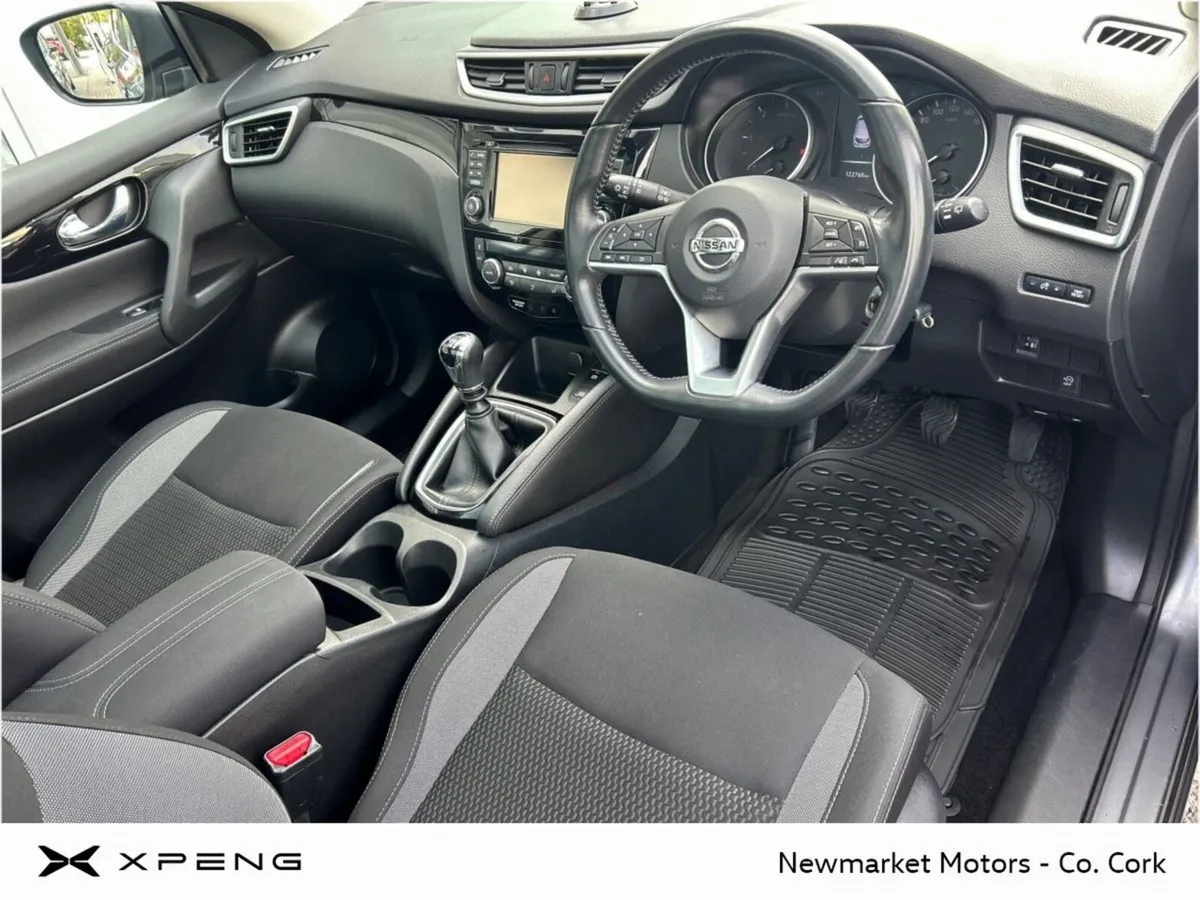 Nissan Qashqai SUV, Diesel, 2019, Grey