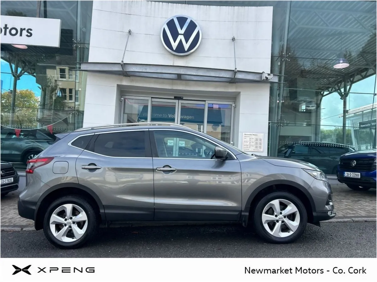 Nissan Qashqai SUV, Diesel, 2019, Grey