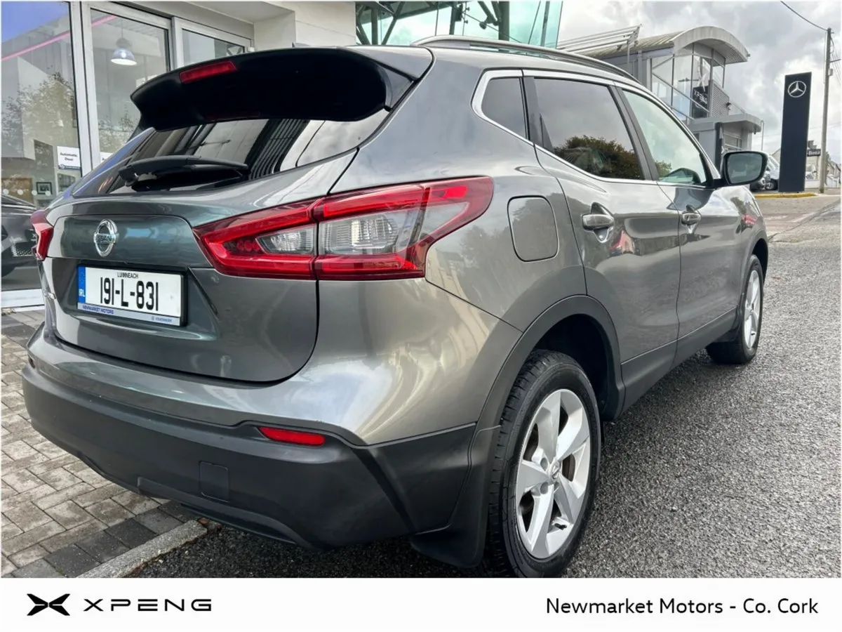 Nissan Qashqai SUV, Diesel, 2019, Grey
