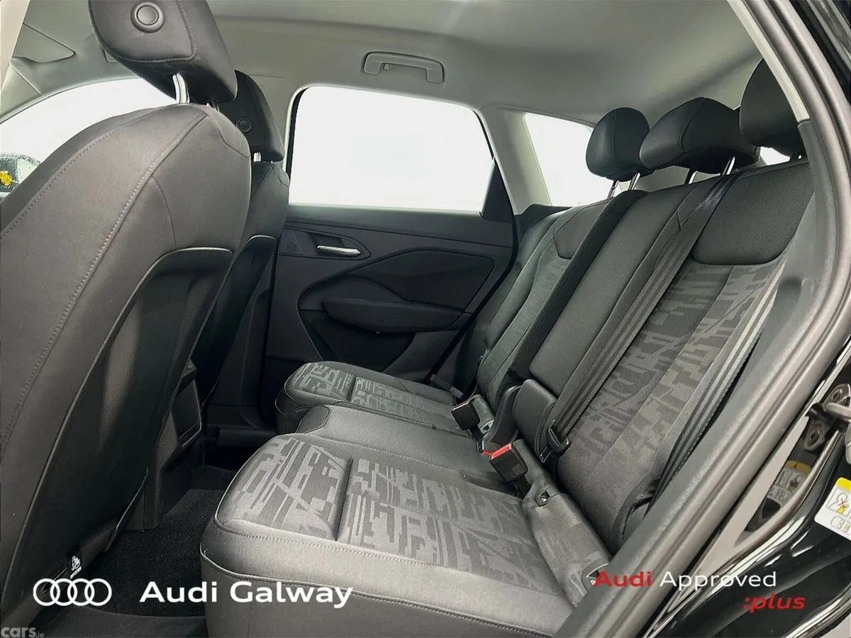 Audi Q3 SUV, Petrol Plug-in Hybrid, 2026, Black