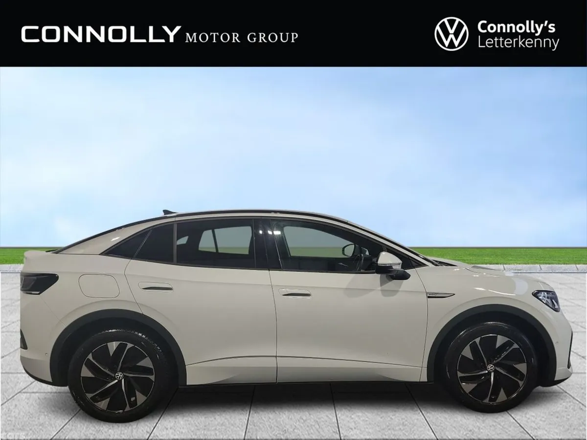 Volkswagen ID.5 Estate, Electric, 2023, White