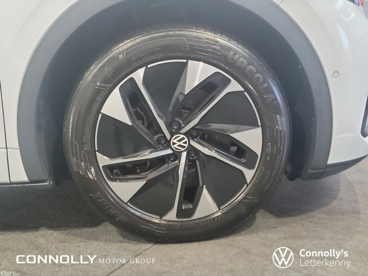 Volkswagen ID.5 Estate, Electric, 2023, White