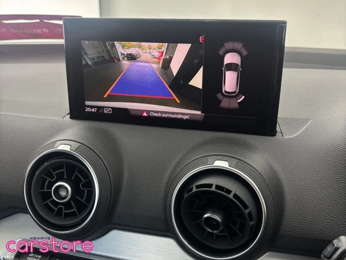 Audi Q2 SUV, Petrol, 2020, White