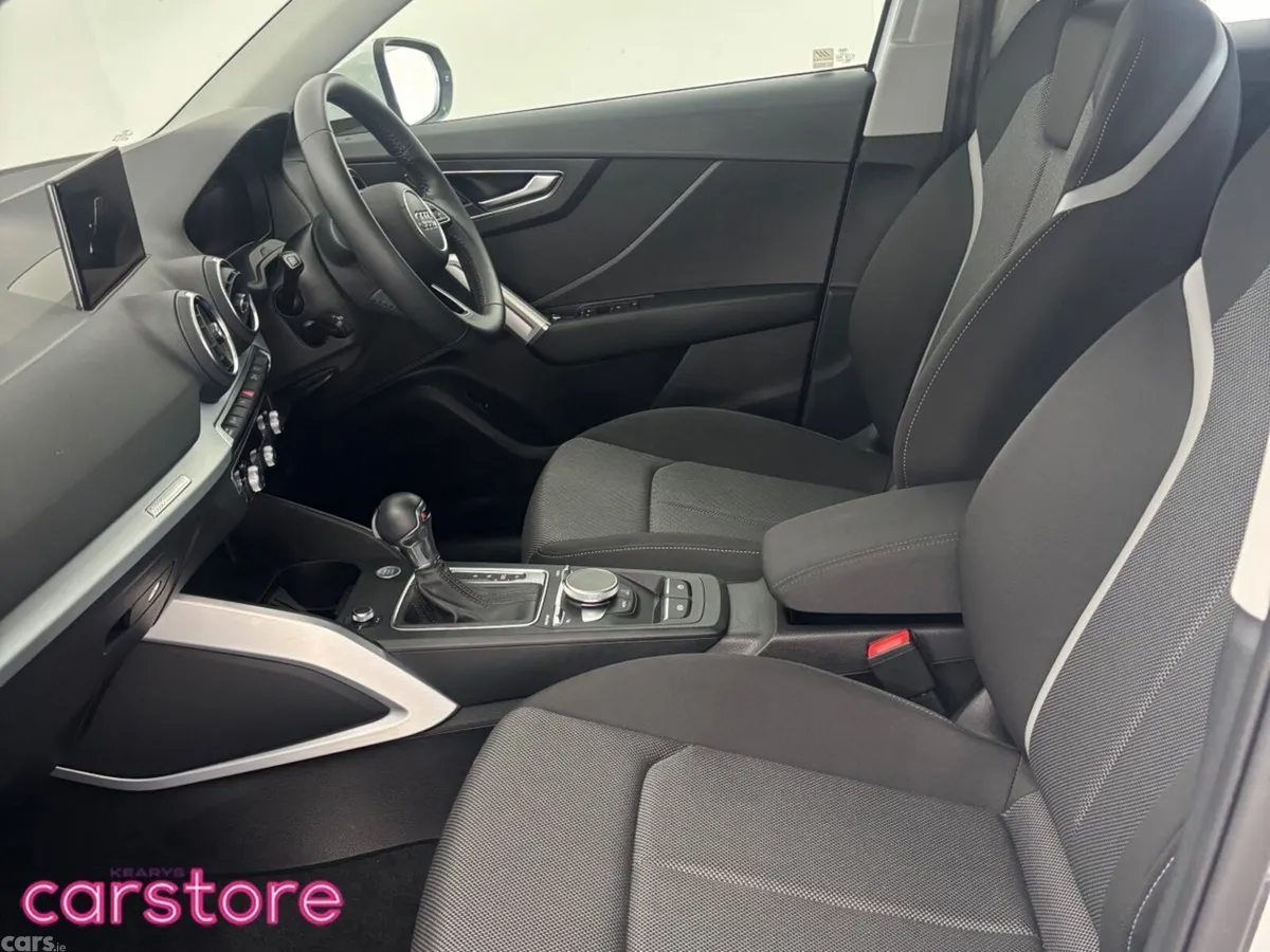 Audi Q2 SUV, Petrol, 2020, White