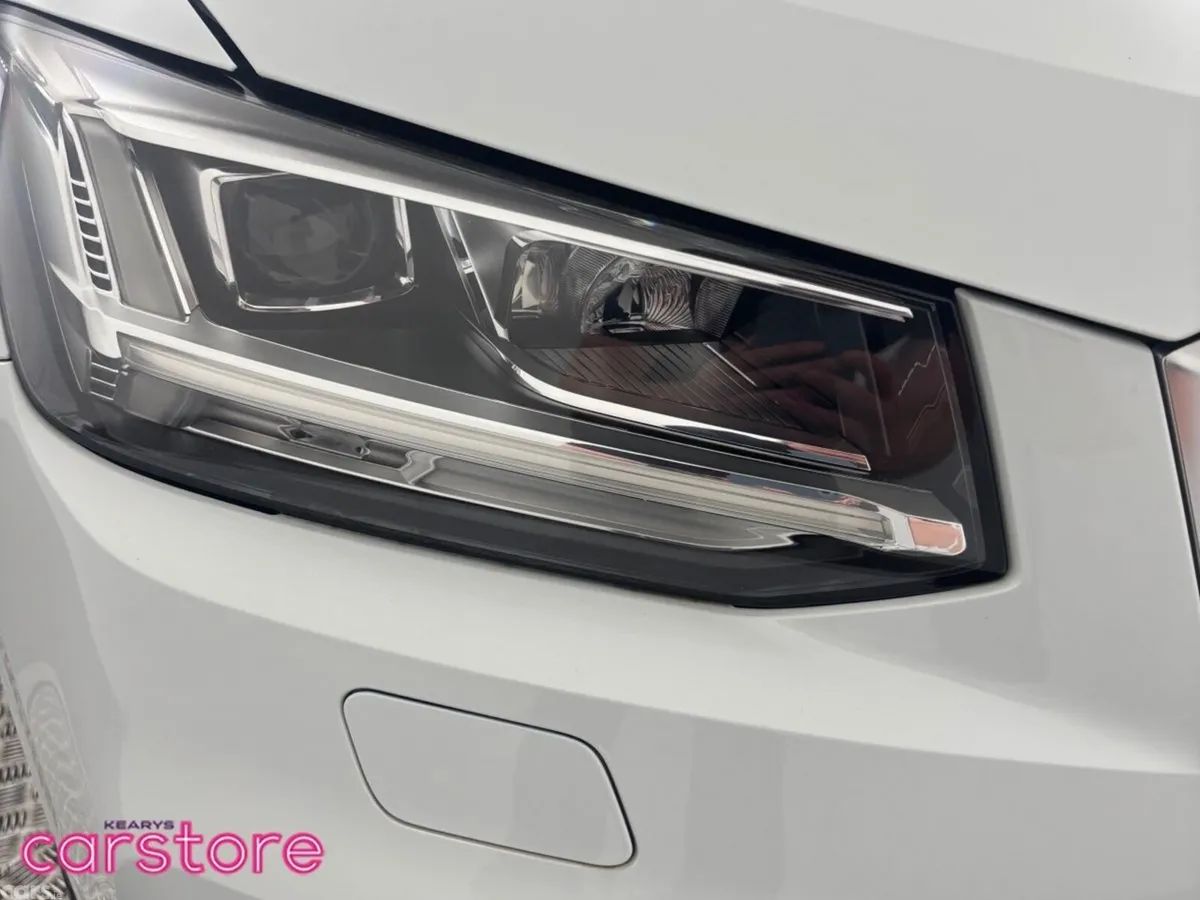 Audi Q2 SUV, Petrol, 2020, White