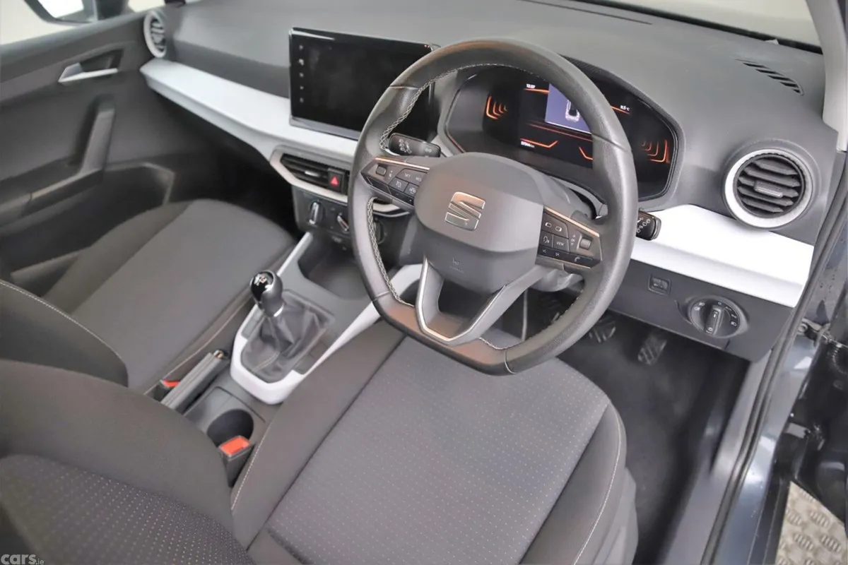 SEAT Arona SUV, Petrol, 2024, Grey