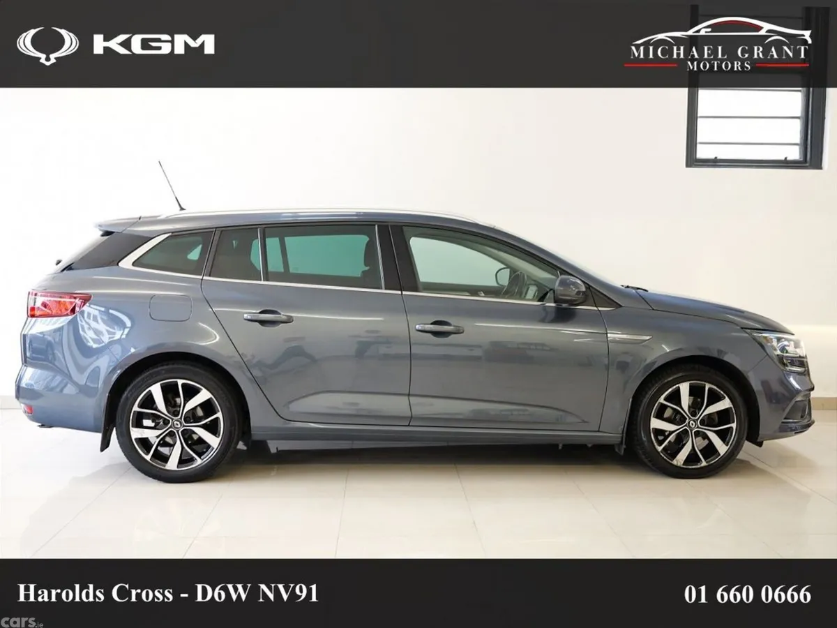 Renault Megane Estate, Petrol, 2020, Grey