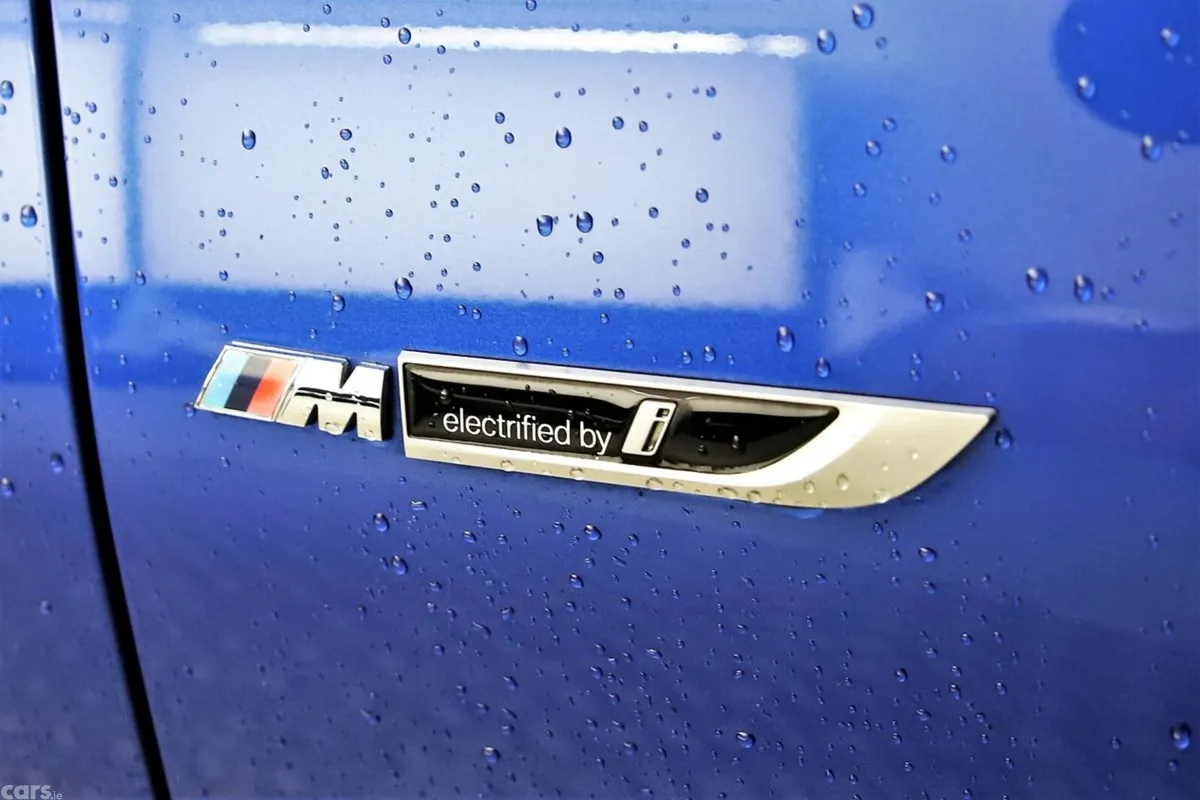 BMW 3-Series Estate, Petrol Plug-in Hybrid, 2022, Blue