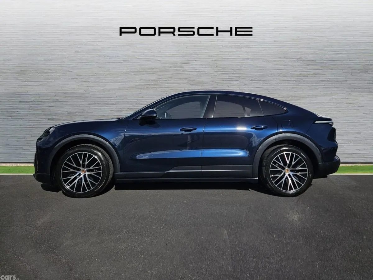 Porsche Cayenne Coupe, Electric, 2026, Blue