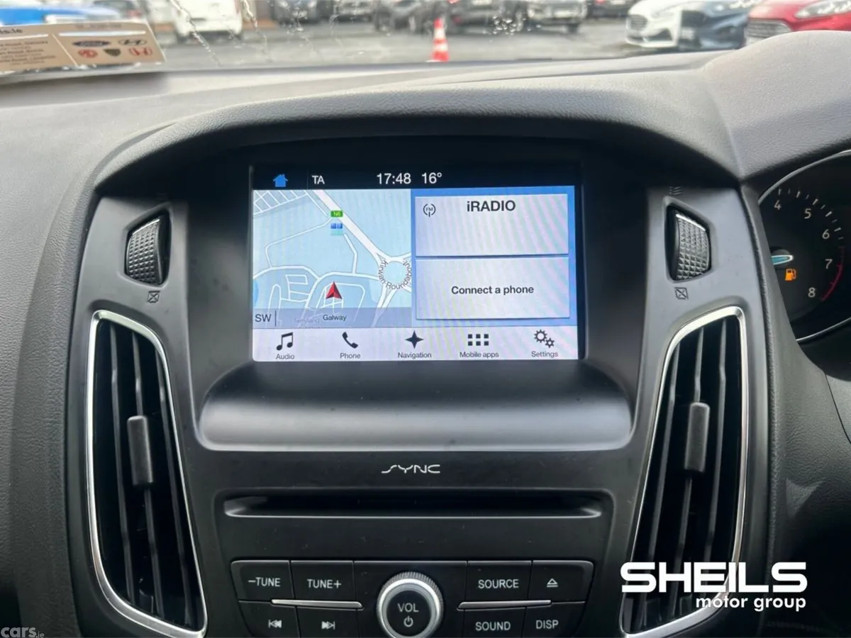 Ford Focus Hatchback, Petrol, 2017, Silver